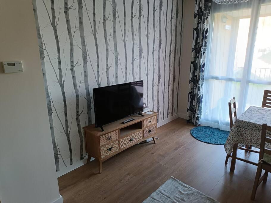 Amplio Apartamento En Sabinanigo - Las Margas Pirineo Aragones Luaran gambar